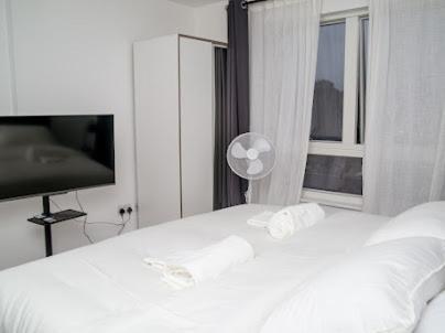 Kayz Lodge- Luxury Ensuite-Private & Shared Accommodation In A New House At The Olympic Village Overlooking Stratford Westfield And Tube Station لندن الغرفة الصورة